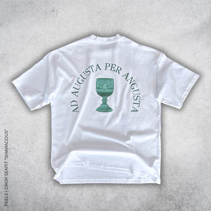 Diseño estampado polera oversize blanca Smaragdus - Feels Chile